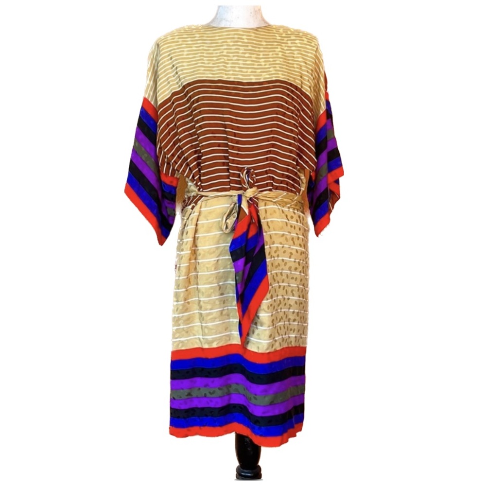 Famous designer Frank Masandrea Unique vintage 100% silk dress & scarf/belt